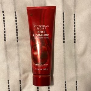 Victoria's Secret POM L'ORANGE lotion 8fl